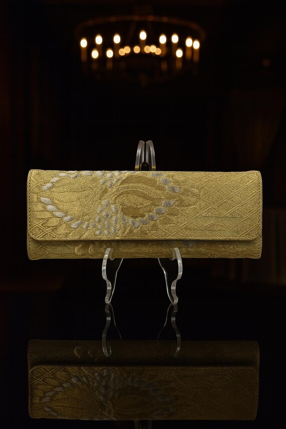 Vintage Charm: Handcrafted Japanese Kimono Belt Evening Bag with TSURU Motif