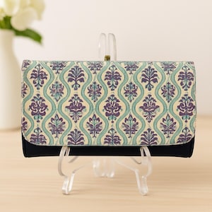 Exquisite Handcrafted Wedding Clutch - Vintage Elegance in Black, Turquoise, and Purple
