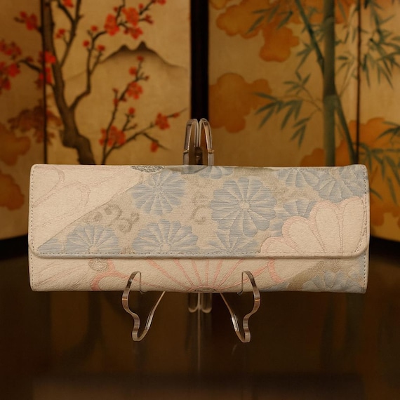 Handcrafted Vintage Obi Clutch Bag with Chrysanthemum Embroidery – Elegant Shoulder Bag in White, Silver, Pink, Blue
