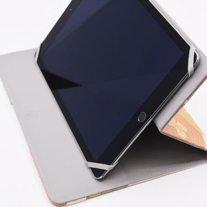 Handcrafted Vinatge Tablet Cover