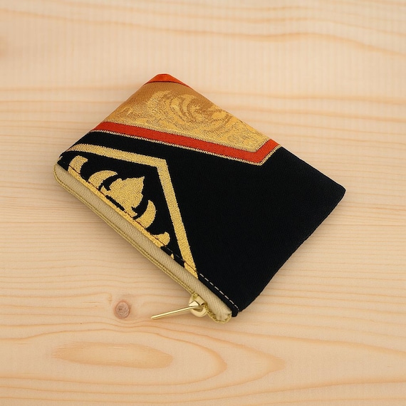 Timeless Elegance: Handcrafted Vintage Japanese Kimono Obi Cardholder with Kikkou Pattern - A Symbol of Longevity and Luck