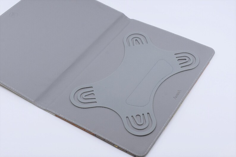 Handcrafted Vinatge Tablet Cover