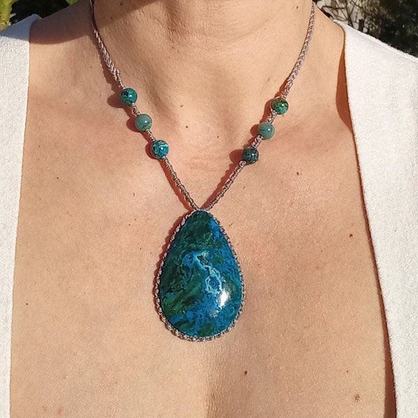 C275 gioiello con CRISOCOLLA del Perù con drussa chiamata turchese degli INKAS con inclusione di malachite, collana fatta a mano in Italia