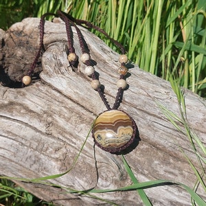 C305 collana in macramè con onice pietra curativa amuleto cristallo per benessere olistico yoga gioiello artigianato fatto in tialia image 1