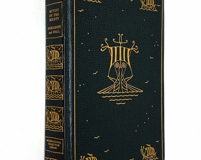 Mutiny on the Bounty~Charles Nordhoff~James Norman Hall~1962~International Collectors Edition~Free Shipping