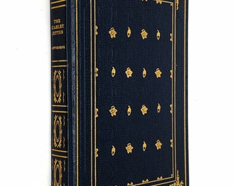 The Scarlet Letter~Nathaniel Hawthorne~International Collector’s Library~1970~Very Good~Free Shipping