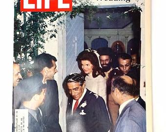 Life Magazine~November 1, 1968~Jackie’s Wedding~Apollo 7~Donald Pleasence~Very Good Condition~Rare~Free Shipping
