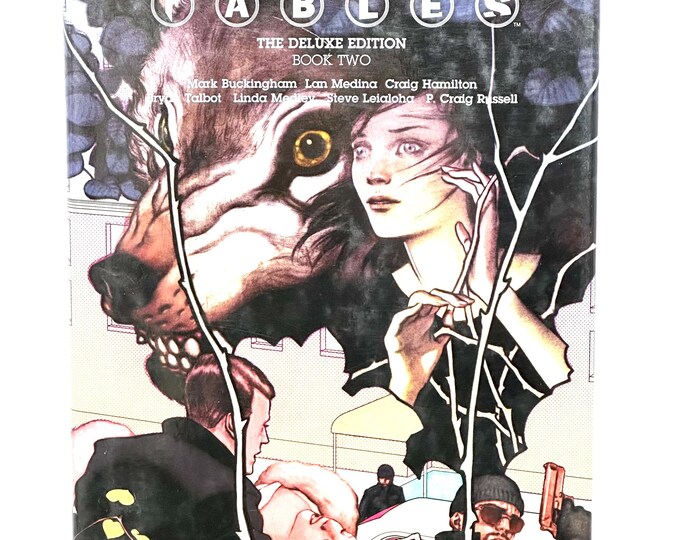 Fables~The Deluxe Edition~Book 2~Bill Willingham~2010~Near Fine Condition~Very Rare Copy~Free Shipping