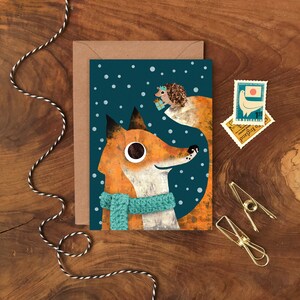 Kerstvos en egelkaart / Geïllustreerde kerstdiergroetenkaart / kerstvos & egel karakterkaart