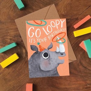 Go Loopy It's Your Birthday Card / Happy Birthday Rhino Card / Geïllustreerde Circus Rhinoceros Card / Geïllustreerde kaart met dierenkarakter