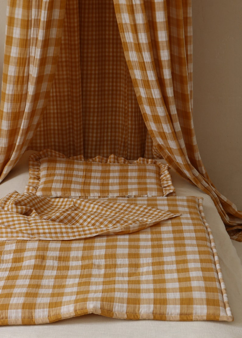 Mustard checked duvet with pillow // Kids bedding // Quilt with filing for child // Cushion with frill // Babotipi // Limone collection // image 1