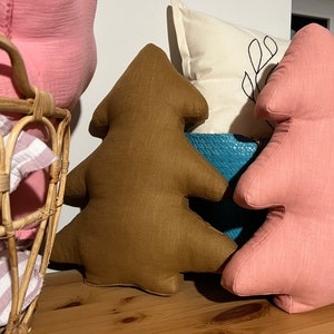 Linen Christmas Tree Pillow: Dusty Pink Kids Cushion