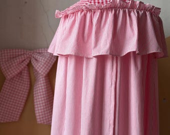 Toldo a cuadros rojos con volantes – Babotipi Design