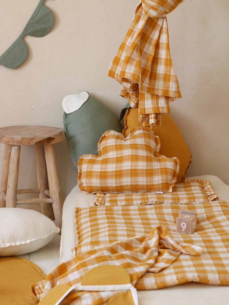 Mustard checked duvet with pillow // Kids bedding // Quilt with filing for child // Cushion with frill // Babotipi // Limone collection // image 6