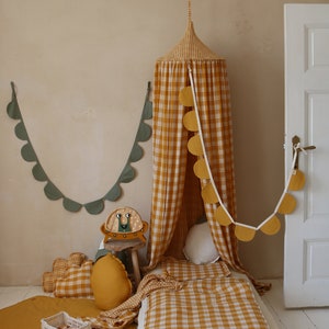 Mustard checked duvet with pillow // Kids bedding // Quilt with filing for child // Cushion with frill // Babotipi // Limone collection // image 4