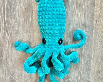 Chenille Squid Plushies | Giant Squid Crochet Amigurumi