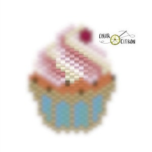 Pale pink brickstitch cupcake diagram / brickstitch pattern pink cupcake image 1