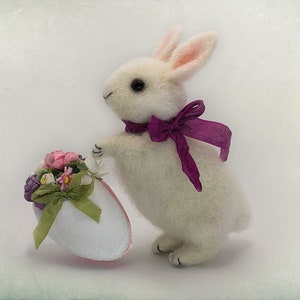 Cute little bunny with floral Easter eggs Needle felted Easter rabbit Lovely white wool rabbit figurine Miniature needle felted Easter bunny