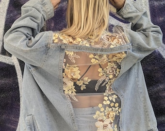 Upcycled Denim Jacket with Flower Lace, Unisex Jeans Jacket Size L, Festival Fashion, patche Work Jacket, Quilted Jacket, Vintage Quilt