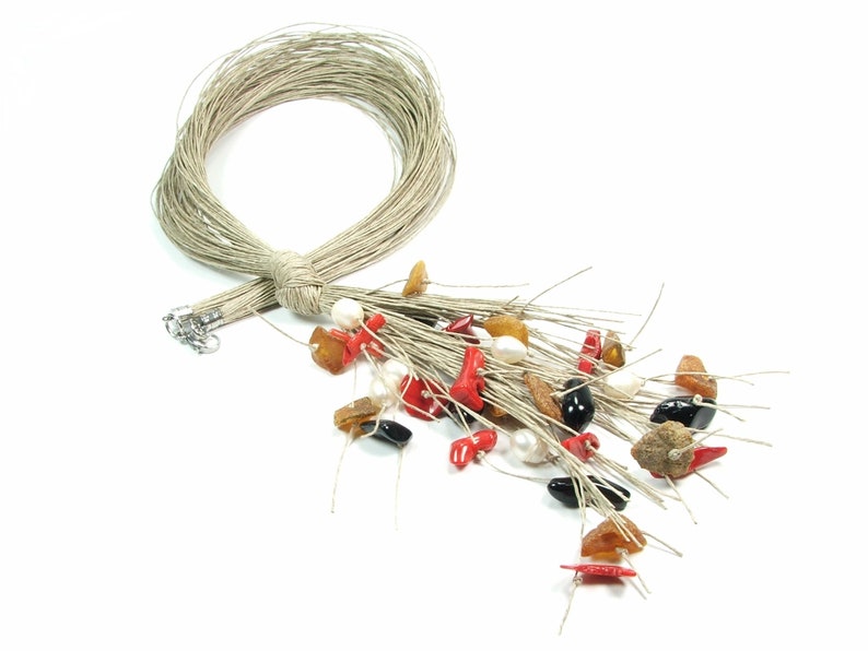 Naszyjnik z perłą z naturalną żywicą koralem biżuteria z eko sznurka lnianego, wyjątkowy prezent dla kobiet, koraliki z żywicy bałtyckiej zdjęcie 3