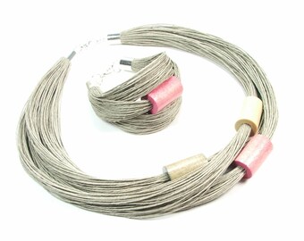 Natural linen jewelry set with wooden beads, pink grey wood tubes, vegan jewelry for women, eco friendly jewellery, summer bead necklace