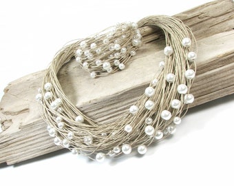 Weiße Perlen auf natürlichen Leinenfäden, Leinen, Edelstahlschmuck, Hochzeitshalskette für Frauen, Öko-Schmuck