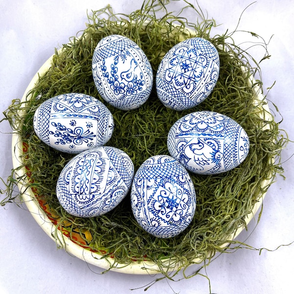 6 Holzeier -Pysanky -Wooden eggs-Ostereier in Farbe Weiß-Blau-Handgemalte Ostereier-Handgemalte Holzeier