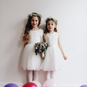 Lace Cap Sleeves Tulle Flower Girl Dress With Ribbon Bowknot OF112