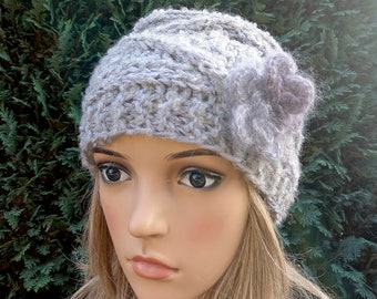 Cable knit beanie/hat flower, merino wool/alpaca bouclé, grey, pearls