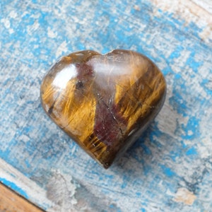 Tigers Eye Heart Crystal 4cms, Tigers Eye Stone HEART
