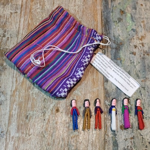 Guatemalan Worry Dolls 6 x Mini Dolls in pouch.