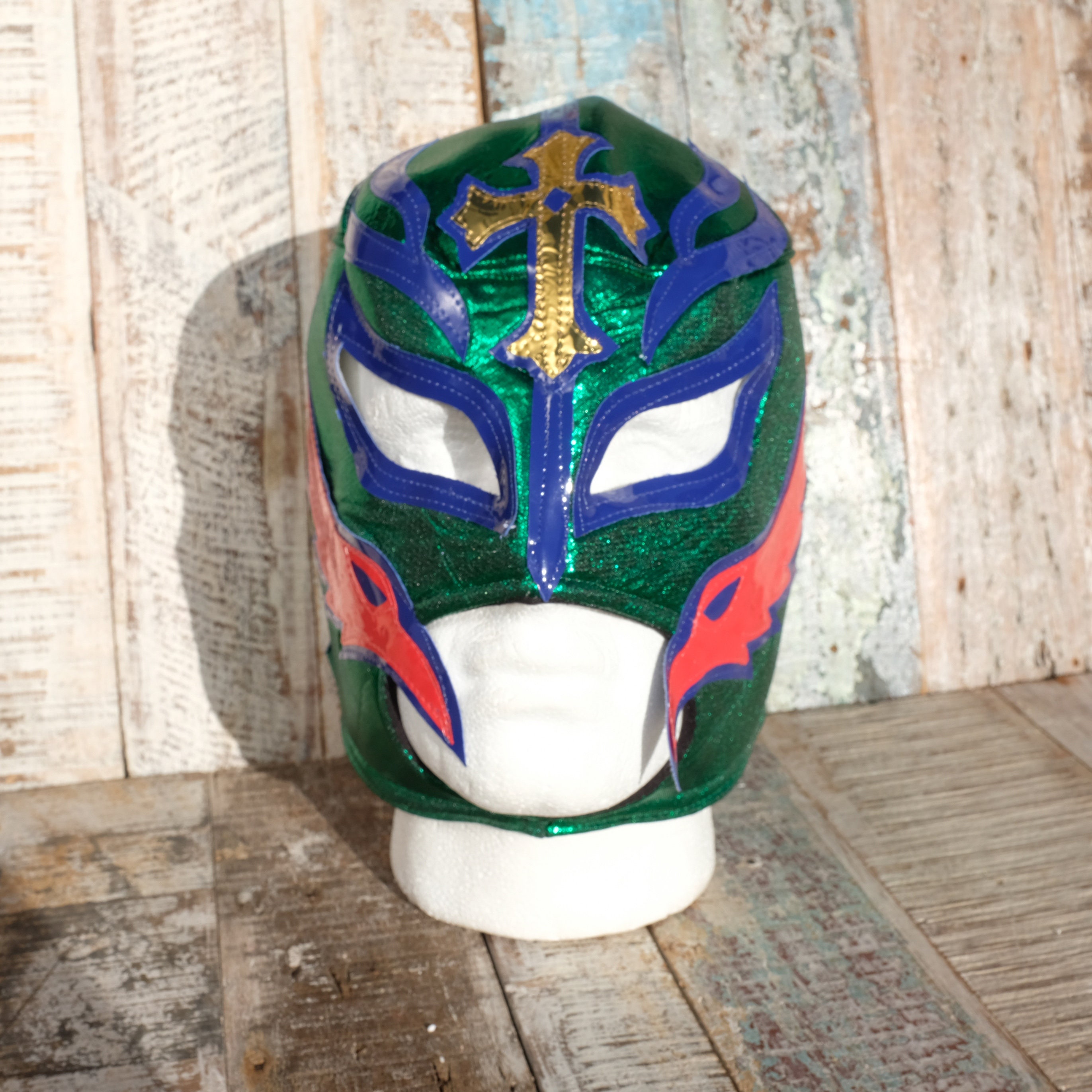 WWE Fancy Dress Up Costume Outfit Brand New Green Zip Up Mask Wrestling Rey Mysterio 