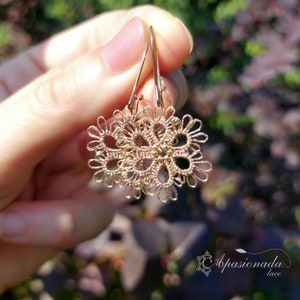 Fine lace earrings, minimalist earrings rose gold color, Tatting earrings, handmade earrings zdjęcie 2