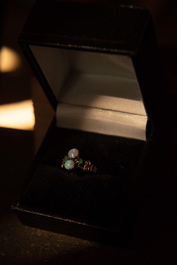Victorian era opal and emerald delicate engagemen… - image 4