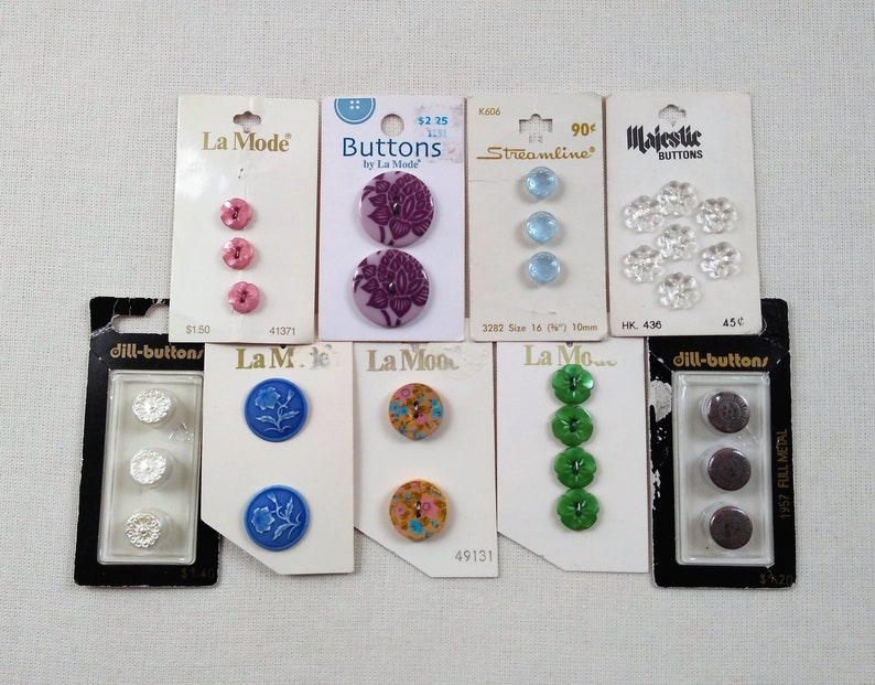 4 STYLES 15mm 18mm Gold Brass Buttons Shiny /& Patina Retro Vintage BUY 2 4 8