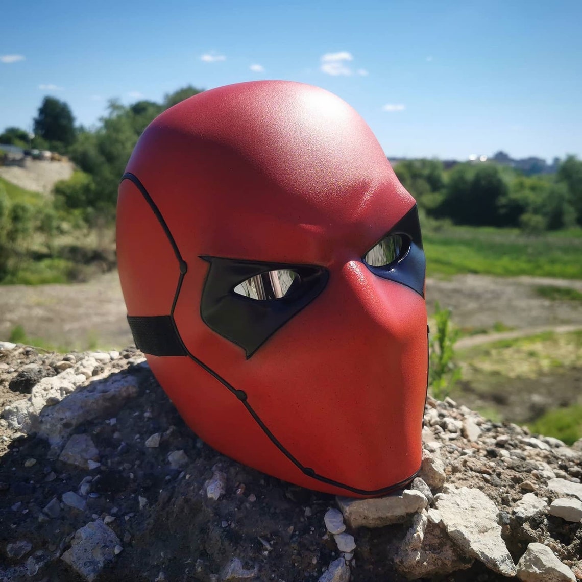 white knight presents red hood white knight presents red hood