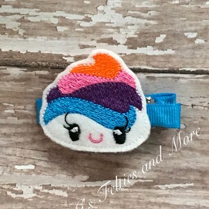 Unicorn Hair Clip, Unicorn Swirl Hair Clip, Unicorn Hair Bow, Embroidered Hair Bow, Girls Hair Accessory, Kawaii Feltie, Unicorn Feltie