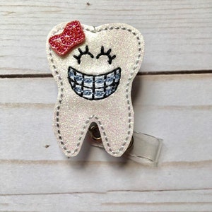 Dentist Badge Reel, DDS, DMD, Tooth Badge Reel, Orthodontist, Dental  Hygienist, Dental Assistant, Custom Retractable Badge 