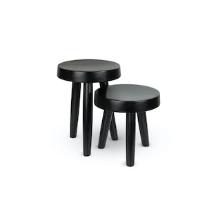 Holzhocker im Chandigarh-Stil - Anthrazitschwarz - Pflanzgefäß