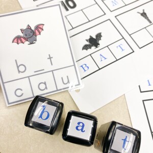 CVC-woordbundel - CVC-woordpuzzel, spreuk- en clipkaarten - stempel een woord - medeklinker klinker medeklinker