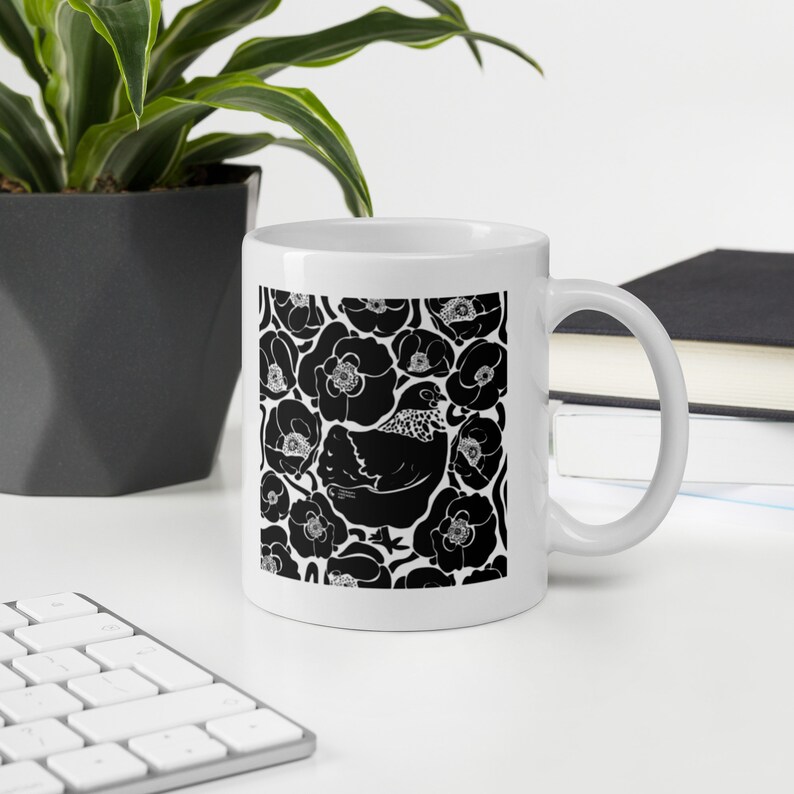TherapyChickensArt Poppy Hen Mug - Thumbnail 5