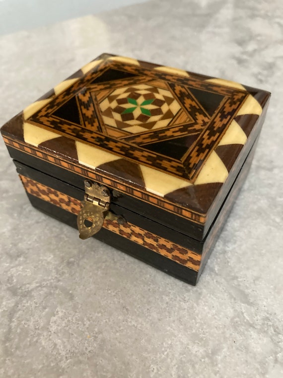 Vintage Wood Marquetry Inlay Box - Jewelry Box - … - image 8