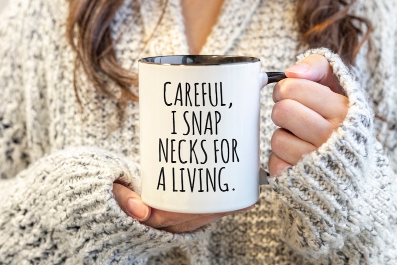 Funny Chiropractor Mug for Chiropractor Gift Idea Best Chiropractor Ever Coffee Cup Chiropractor Graduation Gifts I Snap Necks For A Living bild 1
