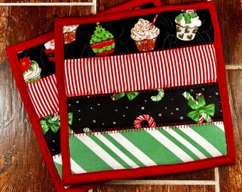 Christmas Cupcake Quilted Potholders, Holiday Hot Pads, Set of 2