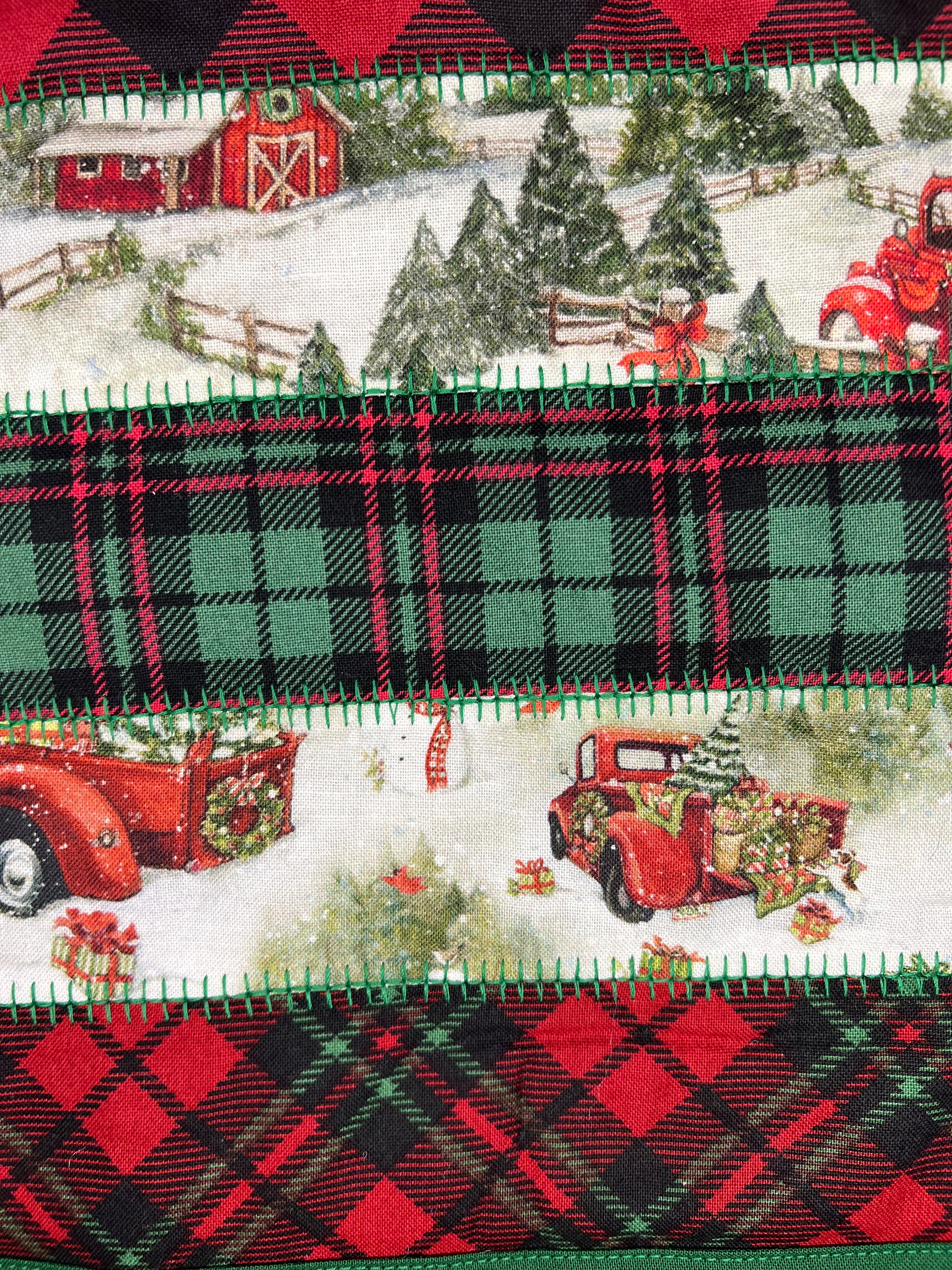 Christmas Tree Radiance WN0707029CL Quilted Table Runner main image 1