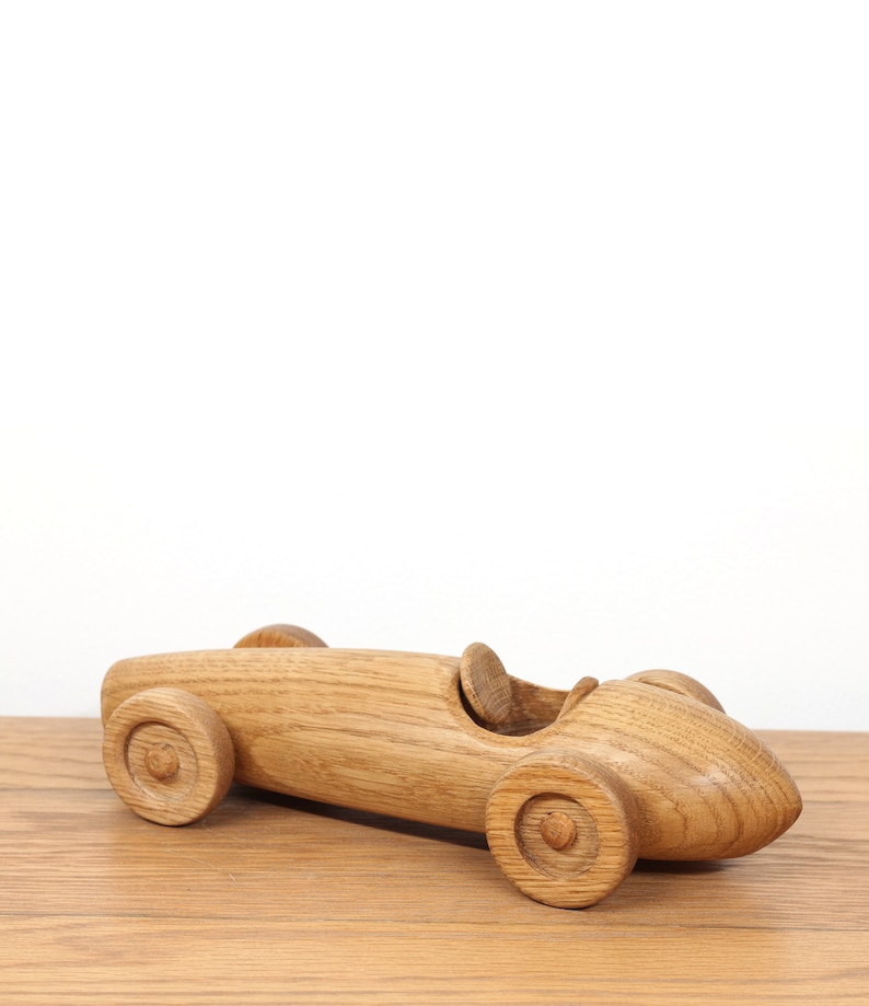Ferrari 500 F2 inspired racing car. Executive desk toy, 1950s oak wooden car collectible. Great gift for car enthusiast image 5