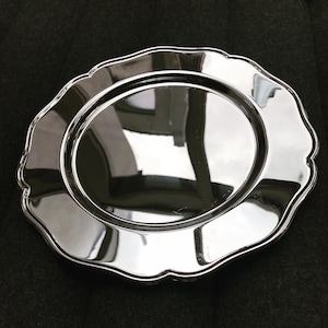 Chargers metal set 2 under plates Mid Century French metallic wedding dinner sous plat set octogonal Jean Couzon formal dinner holyday table