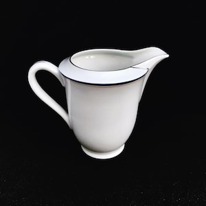 Creamer Arzberg Mid Century Porcelain Pop Art white blue silver Milk jar Bavaria Germany milk pot wedding gift cream pot