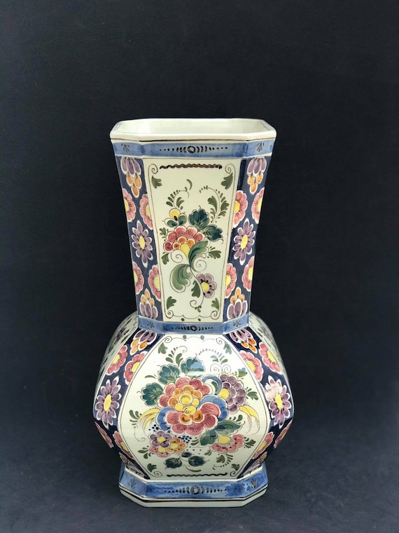 Grand Vase Delft Polychrome – Céramique Peinte à La Main – Décoratif