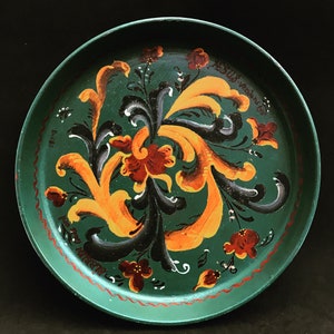 Rosemaling Norwegian Vintage 60s decorative wall Dish plate folk art  Handcrafted in Norway Scandinavian Wood Carving Nordic Decor Kitchen